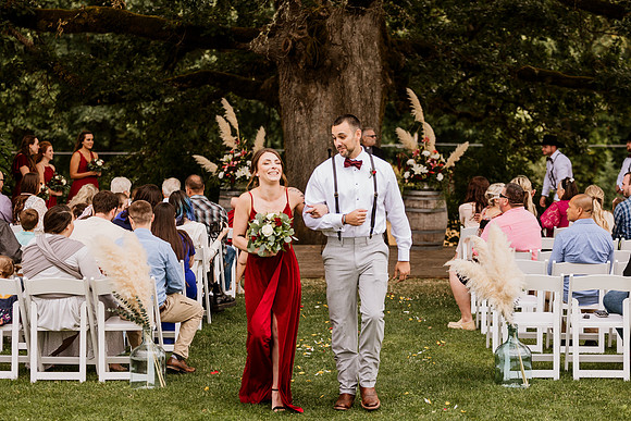 Gage-Mckayla-Adeline-Farm-Wedding-Photos-2021-9325
