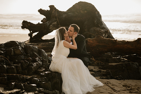 Alex-Danielle-Inn-Spanish-Head-Lincoln-City-oregon-wedding-0858