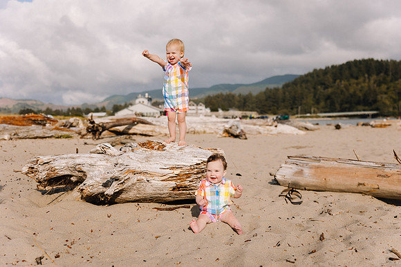 Elizabeth-family-photos-oregon-2024-25