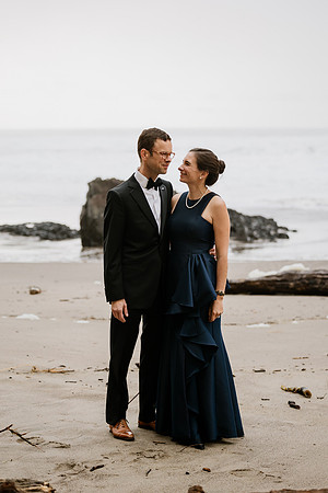 Alex-Danielle-Inn-Spanish-Head-Lincoln-City-oregon-wedding-0434