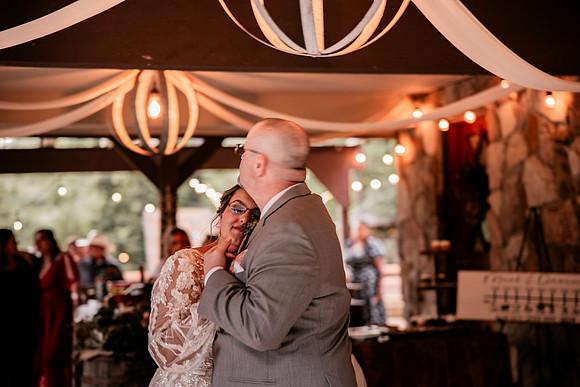 Mark-Darian-Peck-2024-Wedding-Photos-reception (125 of 127)