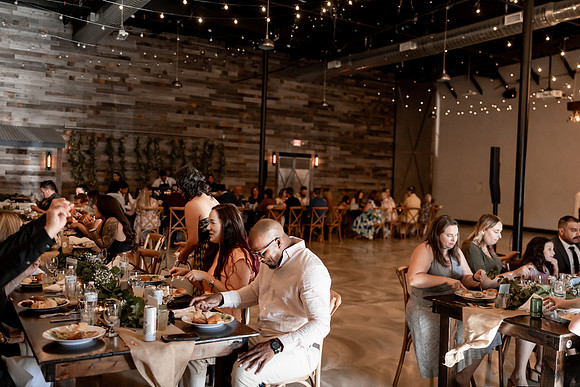 Kara-Sam-Simple-Affairs-Vegas-Wedding-Photos-170
