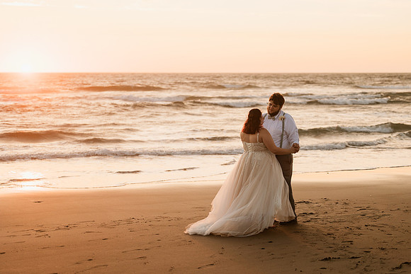 Justin-Juliana-Chinook-Winds-Casino-lincoln-City-Oregon-wedding 2021-1717-2