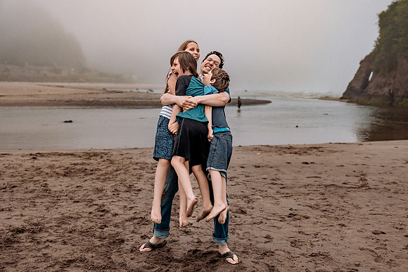Debra-Proposal-Rock-Oregon-Family-Photos-2022 (48 of 50)