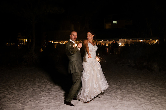 Bennett-Tamra-Sunset-Beach-House-Wedding-Saint-Peterburg-Florida-2021-2-30