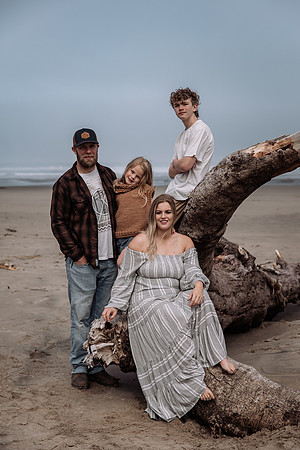 Torrie-Family-2024