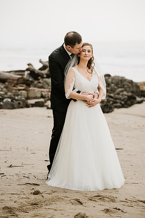 Alex-Danielle-Inn-Spanish-Head-Lincoln-City-oregon-wedding-0495