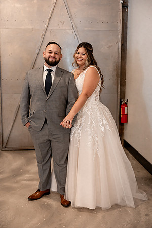 Kara-Sam-Simple-Affairs-Vegas-Wedding-Photos-33