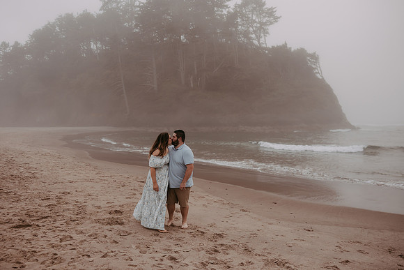 Family-Photos-2024-Lincoln-City-Oregon--18