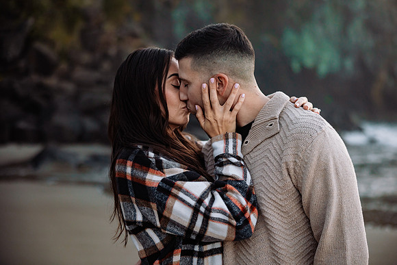 Alec-Mihkaela-Fogarty-Creek-Engagement-31