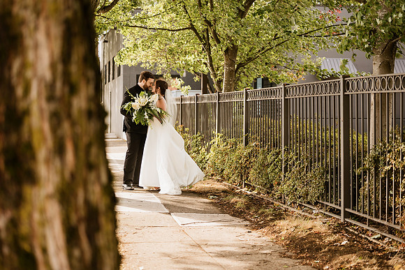 Jack-Talyn-Easton-Broad-Portland-Oregon-Wedding-5635-302