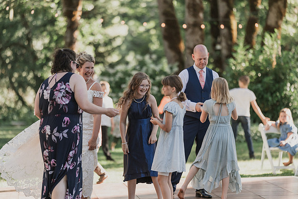 Derrick-Kenzie-Navarra-Gardens-Willamina-Oregon-Wedding-Photos (261 of 436)