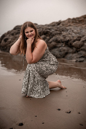Lauren-Senior-Photos-2024-Class-of-2025-16