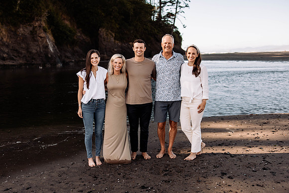 Nancy-Neskowin-Family-Vacation-2022-1668