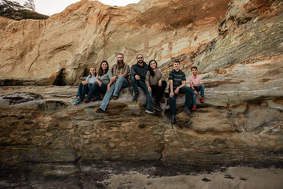 Cape-Kiwanda-Oregon-Family-Photos-2025 (46 of 65)