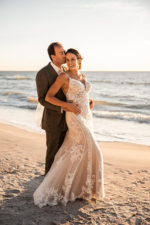 Bennett-Tamra-Sunset-Beach-House-Wedding-Saint-Peterburg-Florida-2021-8042