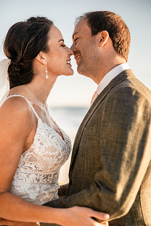 Bennett-Tamra-Sunset-Beach-House-Wedding-Saint-Peterburg-Florida-2021-7765