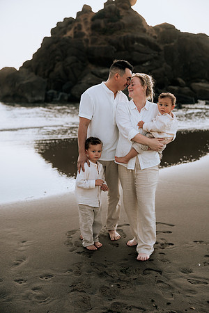 Josh-Family-Photos-2025-Depoe-Bay-Oregon-Fogarty (11 of 67)