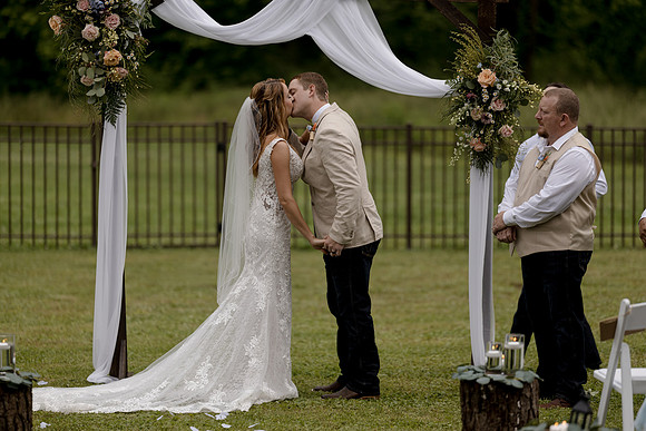 Cody-Mattea-Pittman-Center-Wedding (8 of 33)