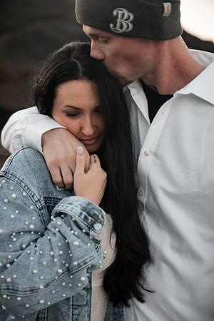 Shale-Mary-Engagement-fogarty-creek-49