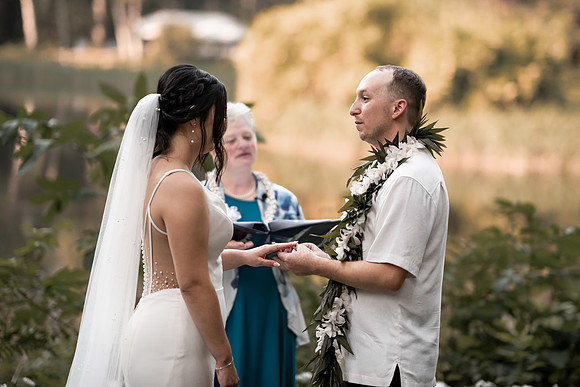 Ryan-Lynsie-Bridal-Veil-Lakes-Portland-Oregon-Weddingg-38