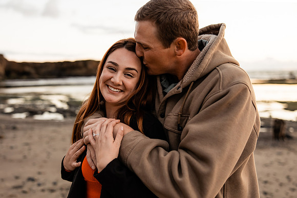 cole-jenn-suprise-proposal-otter-crest-beach-depoe-bay-oregon-photos-9712