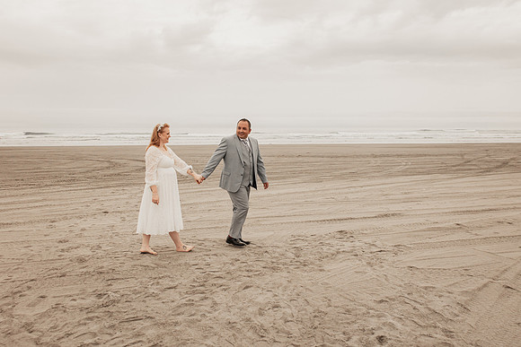 Jason-Lexi-Gearheart-Oregon-Wedding-Photos-123