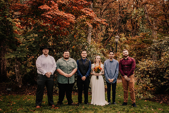 Autumn-Brad-Fall-Eugene-Oregon-Hendricks-Park-Elopement-Wedding-Photos-0235