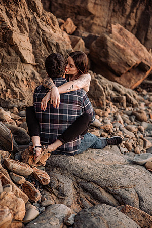 brittani-Nick-Otter-Crest-Couples-Photo-Session-Oregon-1260