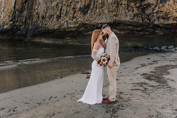 JARED-ALEX-SEAL-ROCK-OREGON-ELOPEMENT-PHOTOS (137 of 241)
