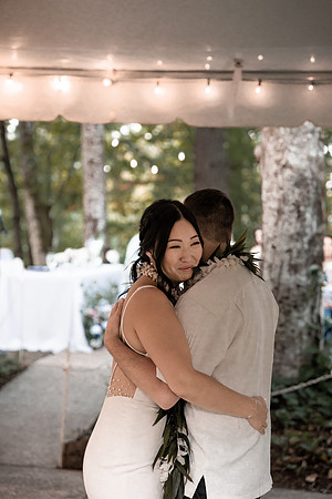 Ryan-Lynsie-Bridal-Veil-Lakes-Portland-Oregon-Weddingg-24