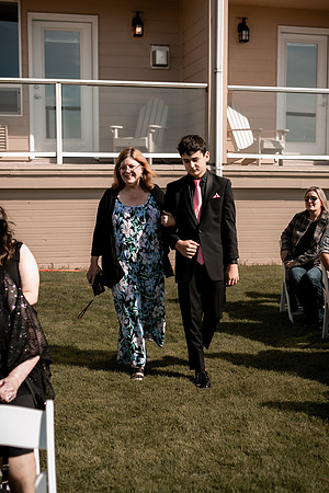 Christian-Brandi-Lincoln-City-Wedding-Photos 1 (18)