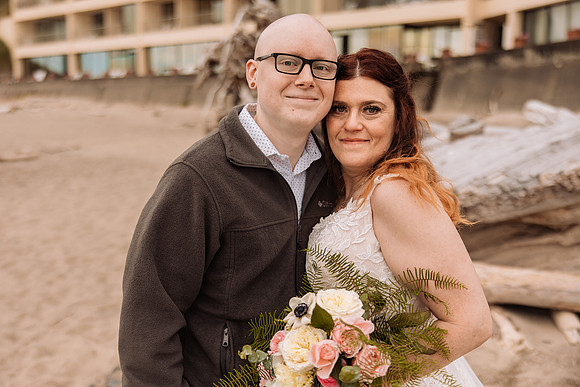Jeff-April-Inn-Spanish-Head-Lincoln-City-oregon-Wedding-2022 (164 of 299)