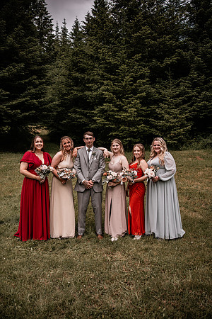 Mark-Darian-Peck-2024-Wedding-Photos-bridal party (27 of 77)
