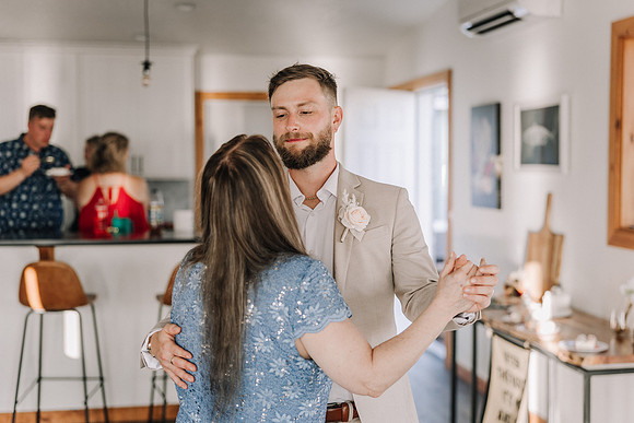 JARED-ALEX-SEAL-ROCK-OREGON-ELOPEMENT-PHOTOS (201 of 241)