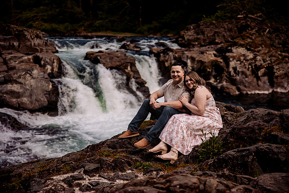 Keenan-lacey-Lucia-Falls-Washington-Engagement (26 of 53)