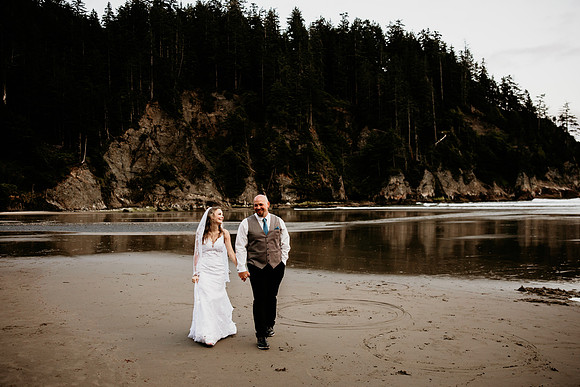 Kacey-Short-Sand-Beach-Tillamook-Oregon-Elopement (95 of 128)