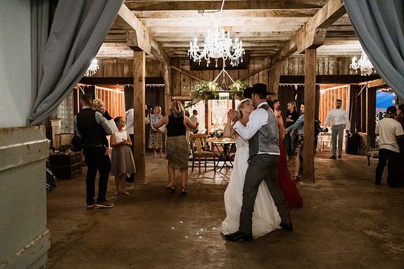 Gage-Mckayla-Adeline-Farm-Wedding-Photos-2021-1032