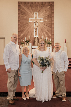 Marcus-Lori-Chinook-Winds-Seafood-Grille-Lincoln-City-Oregon-Wedding-Photos (149 of 477)