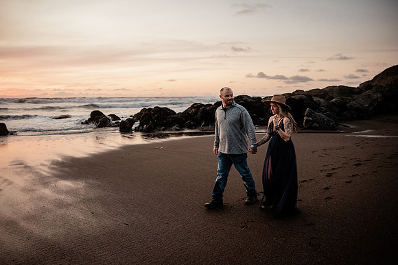 Stuart-Monique-Lincoln-City-Fogarty-creek-Oregon-Couples-Photos-3473
