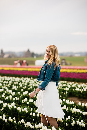 Kyle-Hannah-Wooden-Shoe-Tulip-Festival-Couples-Photos-2021-2541