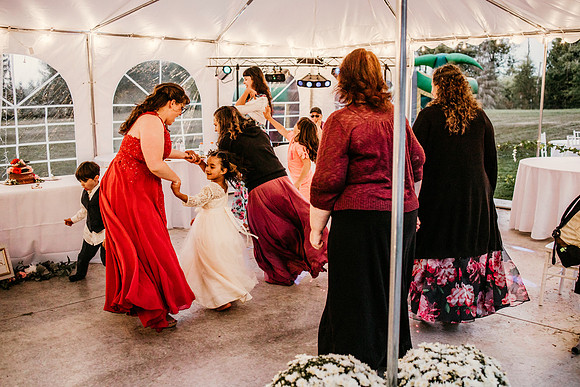 Connor-Cierra-Ranier-Washington-Barn-Rustic-Wedding-Washington-Wedding-Photos-0899