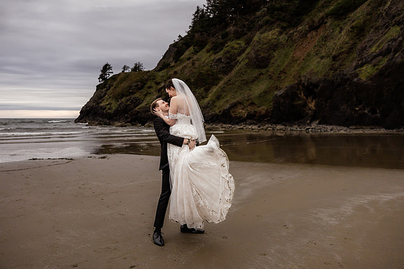 Nathan-Lacey-Newport-Oregon-Elopement-Photos-2025 (59 of 101)