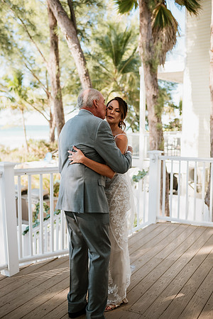 Bennett-Tamra-Sunset-Beach-House-Wedding-Saint-Peterburg-Florida-2021-5839