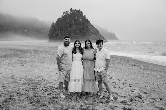 Marybeth-Neskowin-Oregon-Family-Photos-2025 (62 of 78)