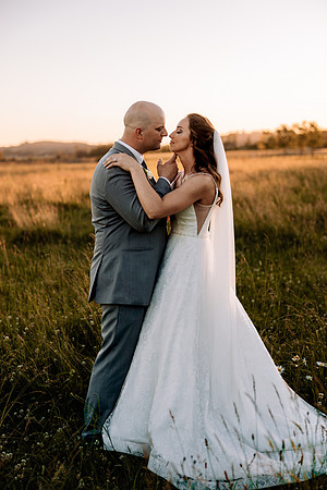 Chris-Victoria-Wedding-Photos-2022-Oregon-PORTRAITS (53)