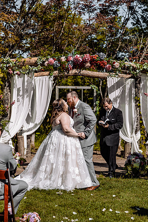 Taylor-Kim-Wedding-Lavender-Owl-Farm-Canby-Oregon-0033