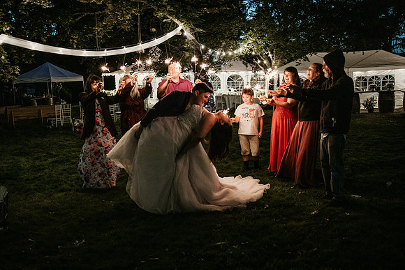 Connor-Cierra-Ranier-Washington-Barn-Rustic-Wedding-Washington-Wedding-Photos-1095