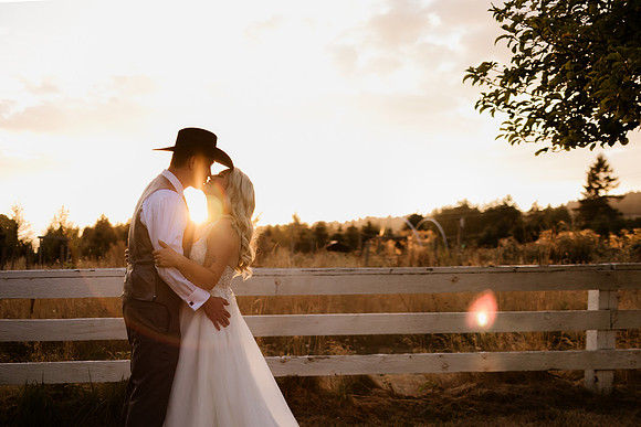 Gage-Mckayla-Adeline-Farm-Wedding-Photos-2021-0470