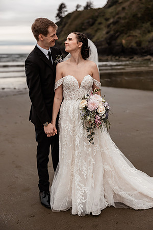 Nathan-Lacey-Newport-Oregon-Elopement-Photos-2025 (71 of 101)